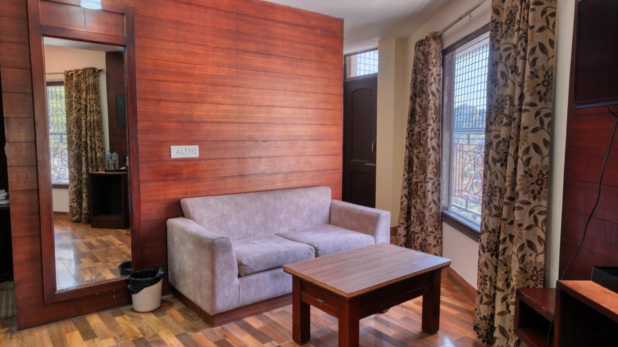 Basera Hotel Масурі Екстер'єр фото