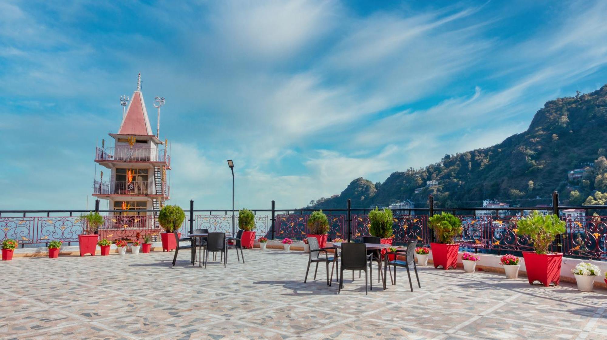 Basera Hotel Масурі Екстер'єр фото